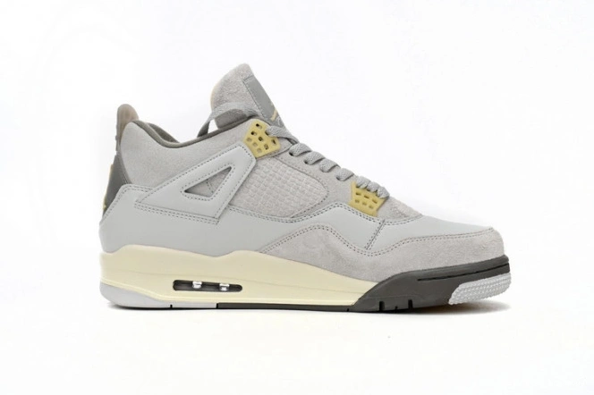 Cheap Husky Craft SE DV3742-021 Jordan Retro 4 Photon Dust 0820